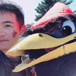 Meet your Posher, Hồng phát